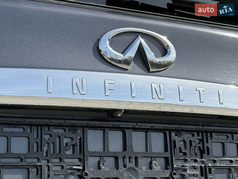 Позашляховик / Кросовер Infiniti QX60 2014 в Львові