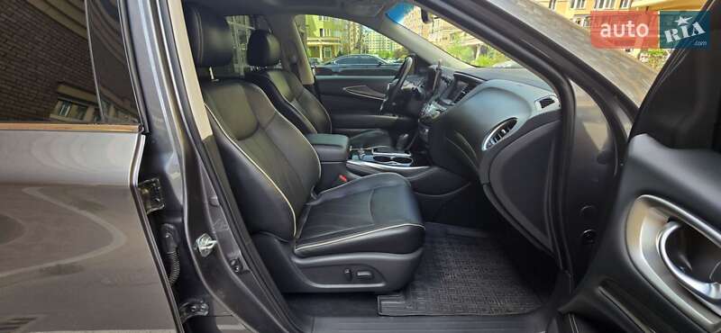 Внедорожник / Кроссовер Infiniti QX60 2017 в Киеве