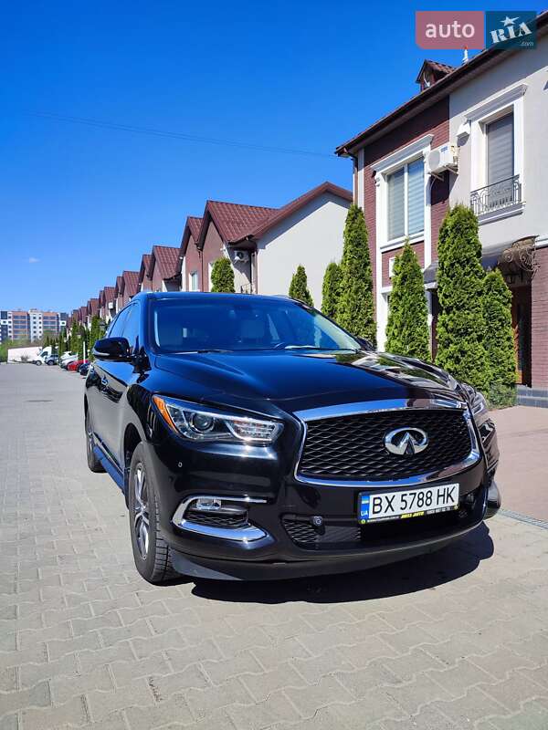 Внедорожник / Кроссовер Infiniti QX60 2016 в Хмельницком