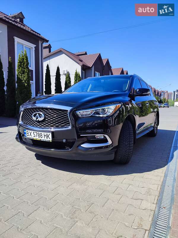 Внедорожник / Кроссовер Infiniti QX60 2016 в Хмельницком