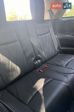 Внедорожник / Кроссовер Infiniti QX60 2014 в 