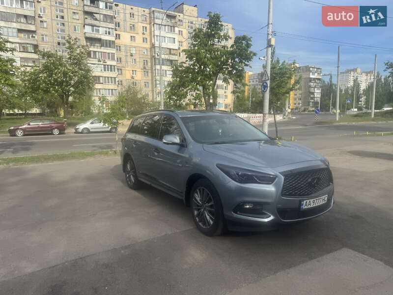 Позашляховик / Кросовер Infiniti QX60 2016 в Києві