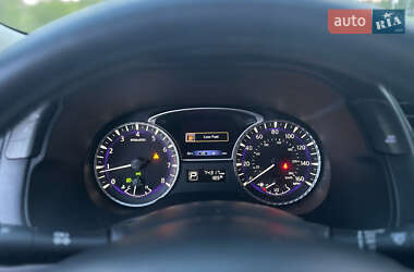 Позашляховик / Кросовер Infiniti QX60 2019 в 
