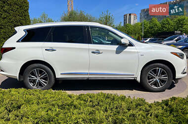 Внедорожник / Кроссовер Infiniti QX60 2019 в 