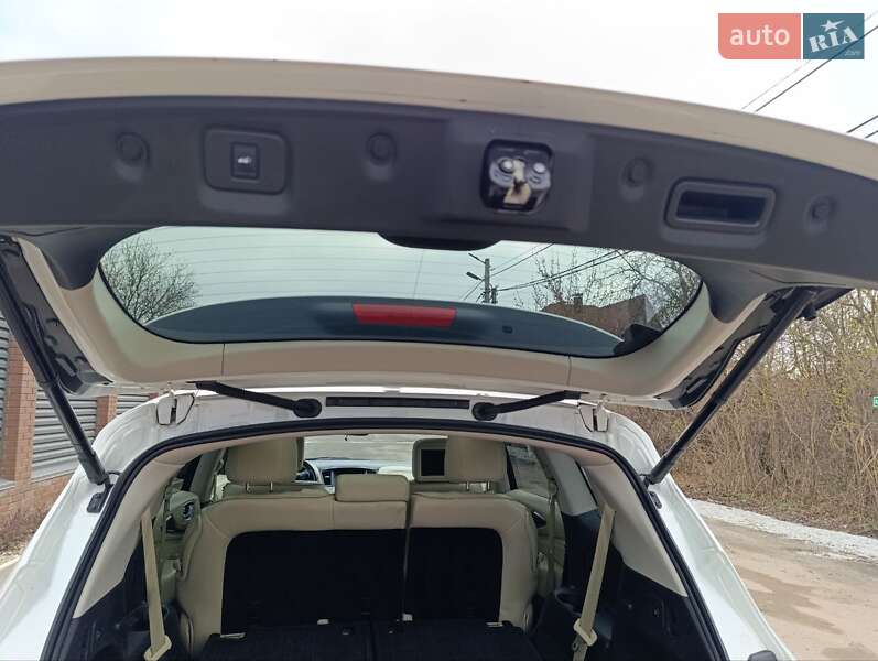 Позашляховик / Кросовер Infiniti QX60 2014 в Харкові