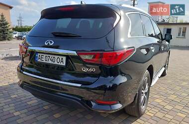 Внедорожник / Кроссовер Infiniti QX60 2018 в 