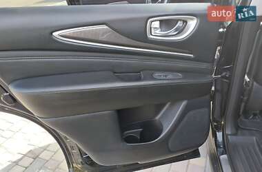 Внедорожник / Кроссовер Infiniti QX60 2018 в 
