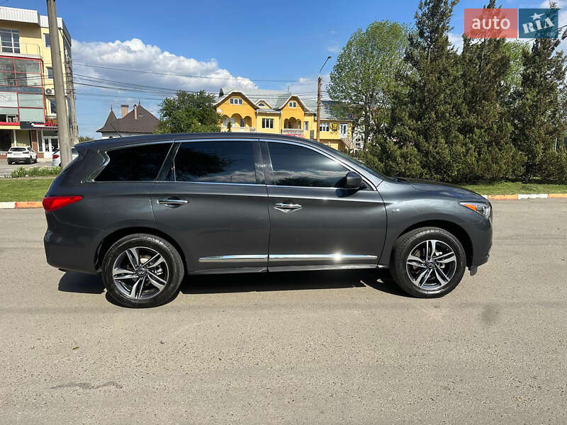 Внедорожник / Кроссовер Infiniti QX60 2014 в Черновцах