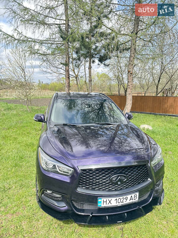 Внедорожник / Кроссовер Infiniti QX60 2016 в Ивано-Франковске