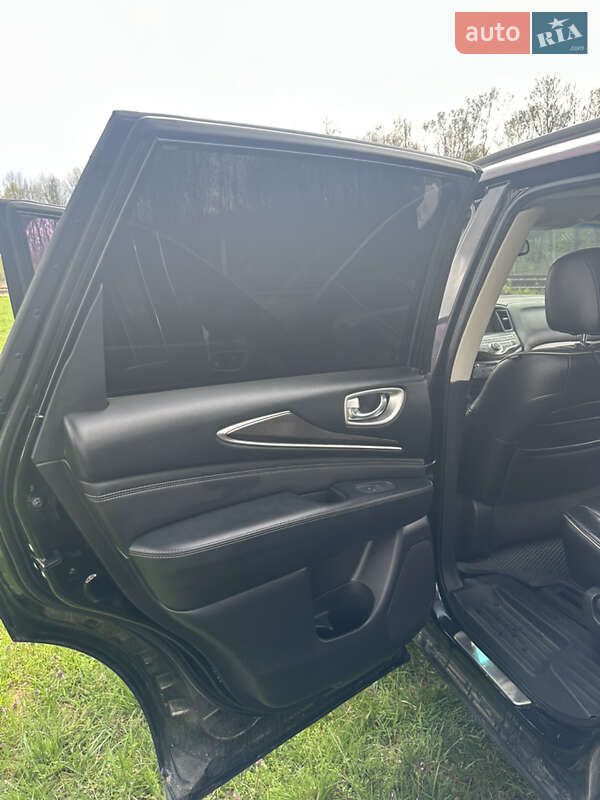 Внедорожник / Кроссовер Infiniti QX60 2016 в Ивано-Франковске