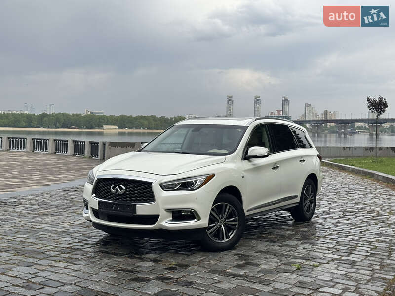 Внедорожник / Кроссовер Infiniti QX60 2018 в Киеве