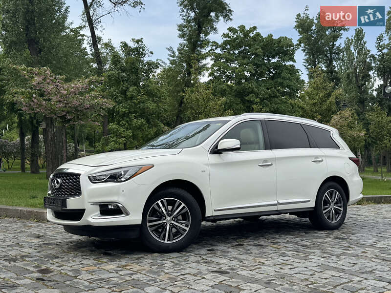 Внедорожник / Кроссовер Infiniti QX60 2018 в Киеве