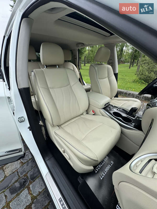 Внедорожник / Кроссовер Infiniti QX60 2018 в Киеве