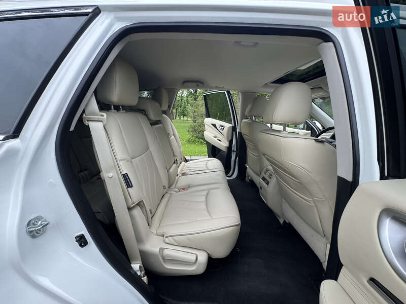 Внедорожник / Кроссовер Infiniti QX60 2018 в Киеве