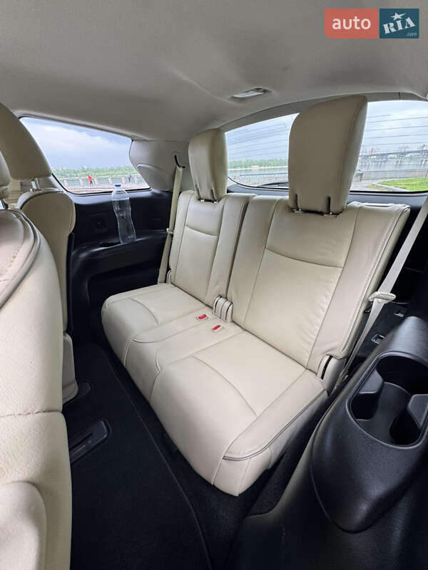 Внедорожник / Кроссовер Infiniti QX60 2018 в Киеве