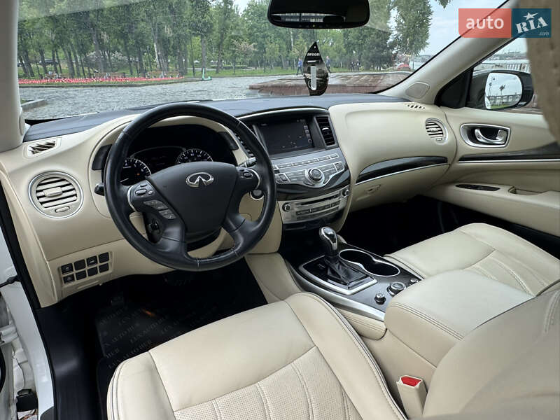 Внедорожник / Кроссовер Infiniti QX60 2018 в Киеве