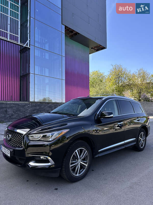 Внедорожник / Кроссовер Infiniti QX60 2018 в Чернигове