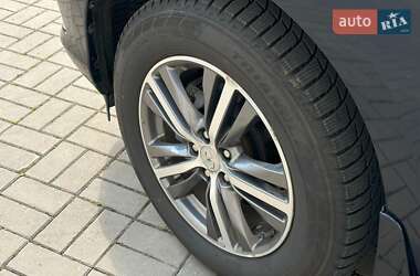 Позашляховик / Кросовер Infiniti QX60 2020 в 