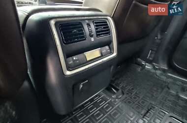 Позашляховик / Кросовер Infiniti QX60 2014 в 