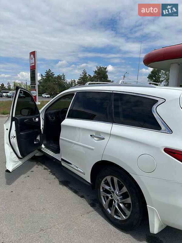 Позашляховик / Кросовер Infiniti QX60 2015 в Дніпрі