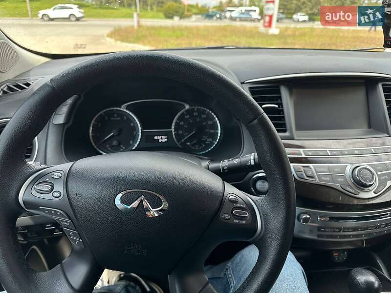 Позашляховик / Кросовер Infiniti QX60 2015 в Дніпрі