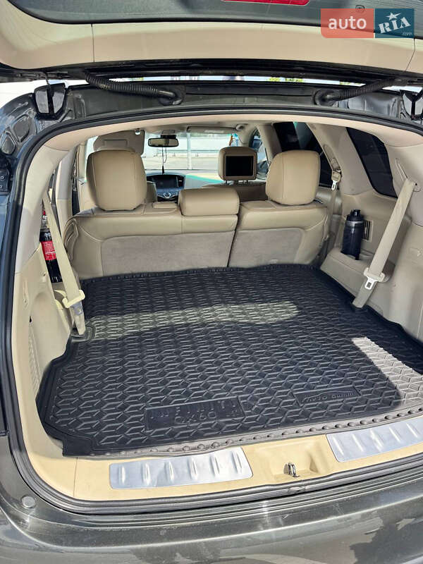 Позашляховик / Кросовер Infiniti QX60 2013 в Києві