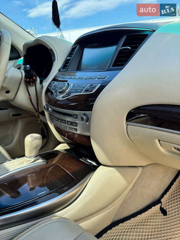 Позашляховик / Кросовер Infiniti QX60 2013 в Києві