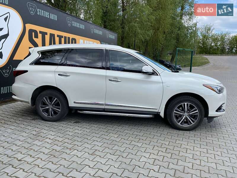 Позашляховик / Кросовер Infiniti QX60 2016 в Хмельницькому