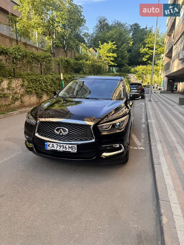 Внедорожник / Кроссовер Infiniti QX60 2019 в Киеве