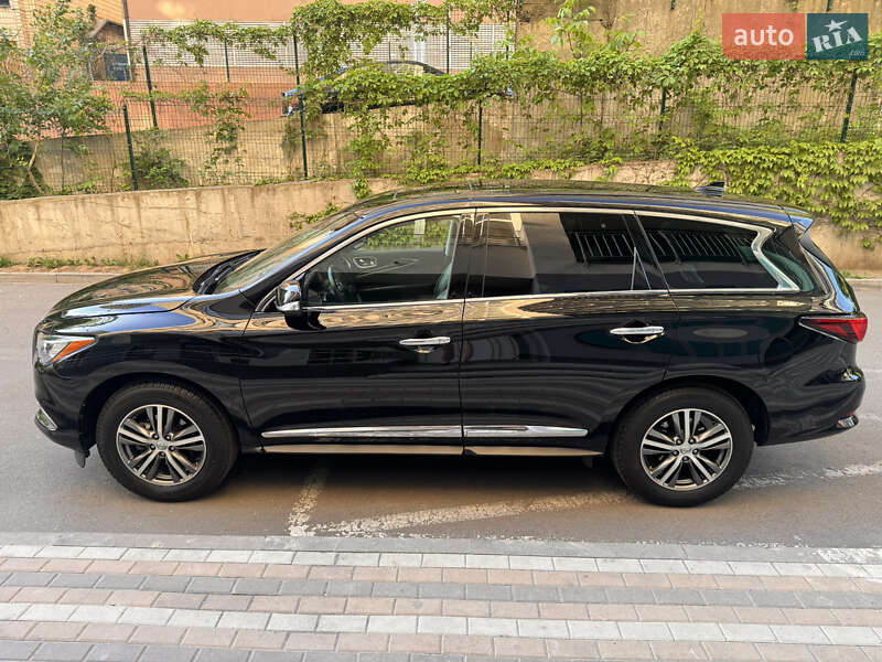 Внедорожник / Кроссовер Infiniti QX60 2019 в Киеве