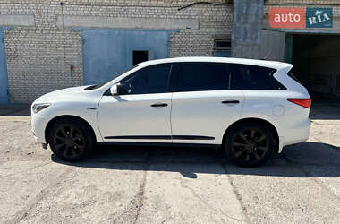 Внедорожник / Кроссовер Infiniti QX60 2013 в 