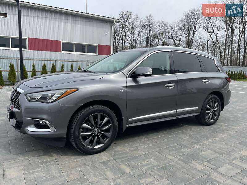 Позашляховик / Кросовер Infiniti QX60 2017 в Луцьку
