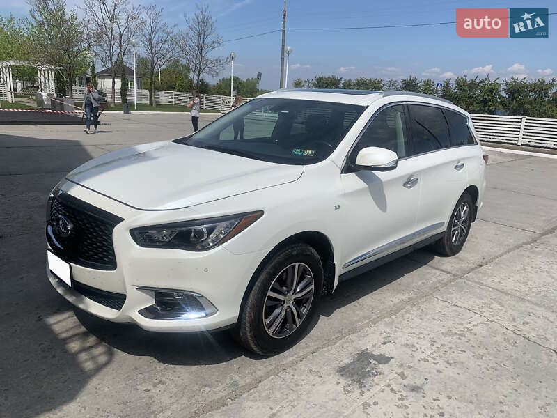 Позашляховик / Кросовер Infiniti QX60 2017 в Києві