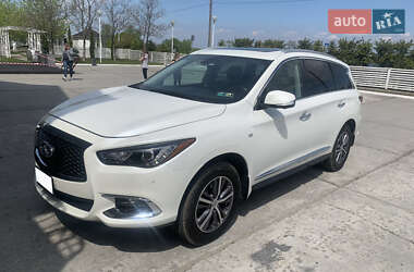 Позашляховик / Кросовер Infiniti QX60 2017 в 