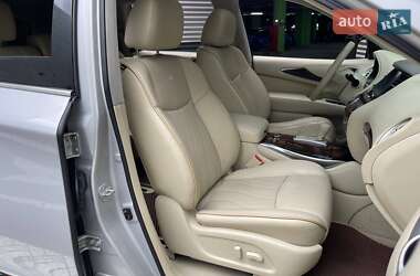 Внедорожник / Кроссовер Infiniti QX60 2014 в 
