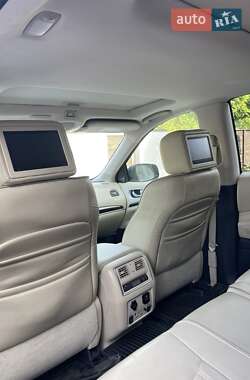 Внедорожник / Кроссовер Infiniti QX60 2017 в 