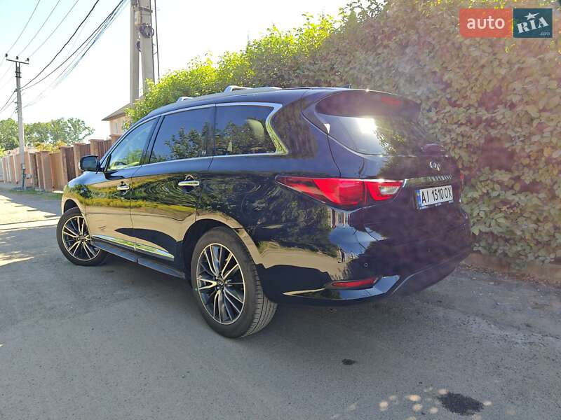 Внедорожник / Кроссовер Infiniti QX60 2016 в Киеве