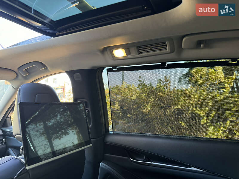 Внедорожник / Кроссовер Infiniti QX60 2022 в Киеве