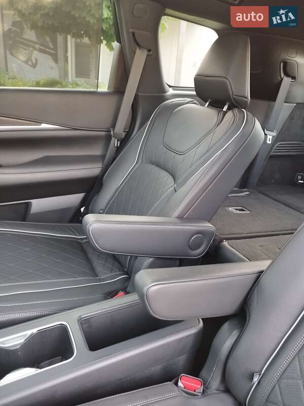 Внедорожник / Кроссовер Infiniti QX60 2022 в Киеве