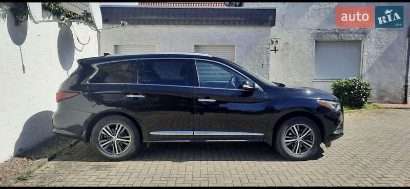 Внедорожник / Кроссовер Infiniti QX60 2017 в Киеве