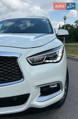 Внедорожник / Кроссовер Infiniti QX60 2019 в 