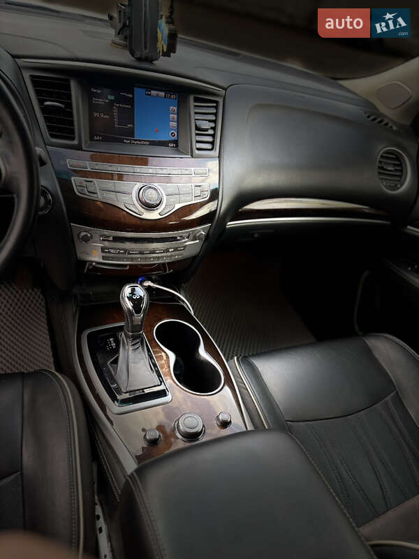 Внедорожник / Кроссовер Infiniti QX60 2017 в Тернополе