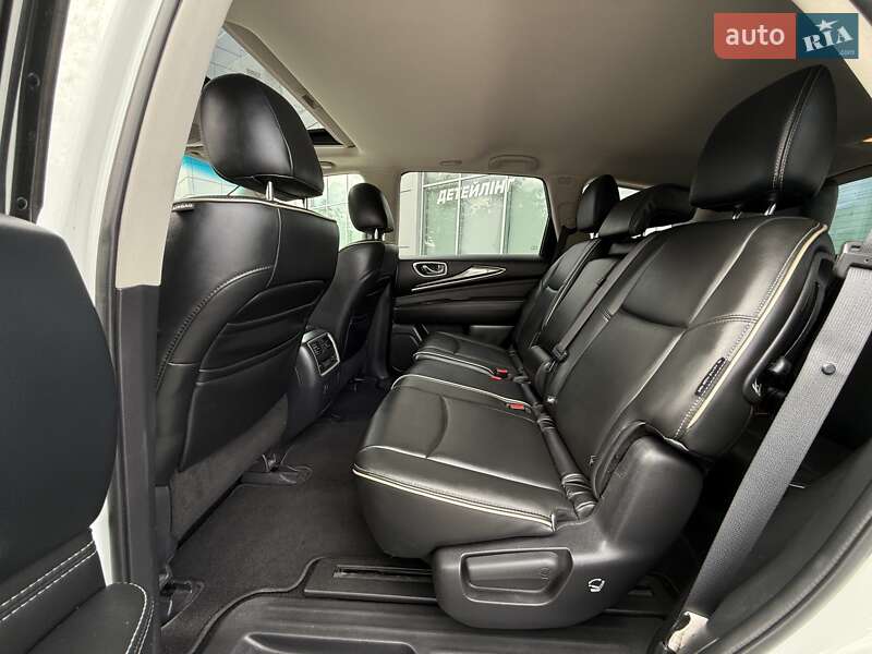 Позашляховик / Кросовер Infiniti QX60 2018 в Києві