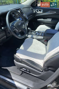Позашляховик / Кросовер Infiniti QX60 2016 в 