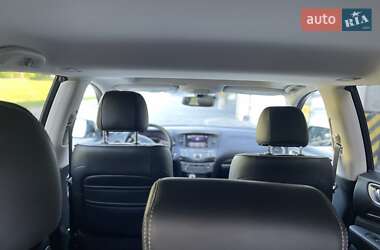 Внедорожник / Кроссовер Infiniti QX60 2020 в 
