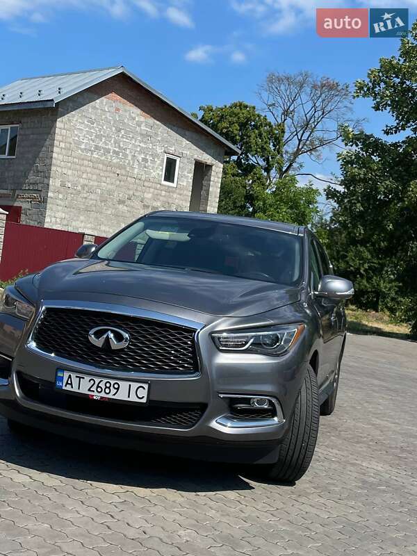 Внедорожник / Кроссовер Infiniti QX60 2019 в Стрые