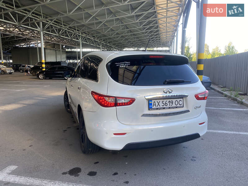 Позашляховик / Кросовер Infiniti QX60 2015 в Харкові