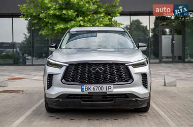 Внедорожник / Кроссовер Infiniti QX60 2023 в 