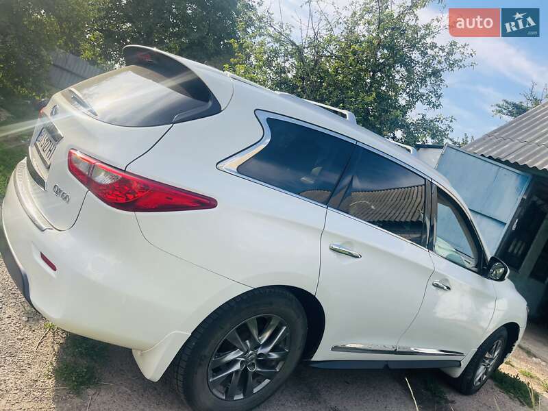 Внедорожник / Кроссовер Infiniti QX60 2014 в Опошне