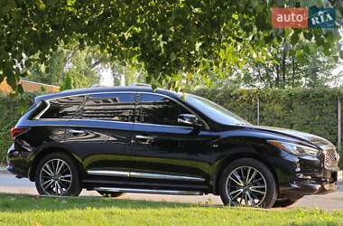 Внедорожник / Кроссовер Infiniti QX60 2017 в Киеве
